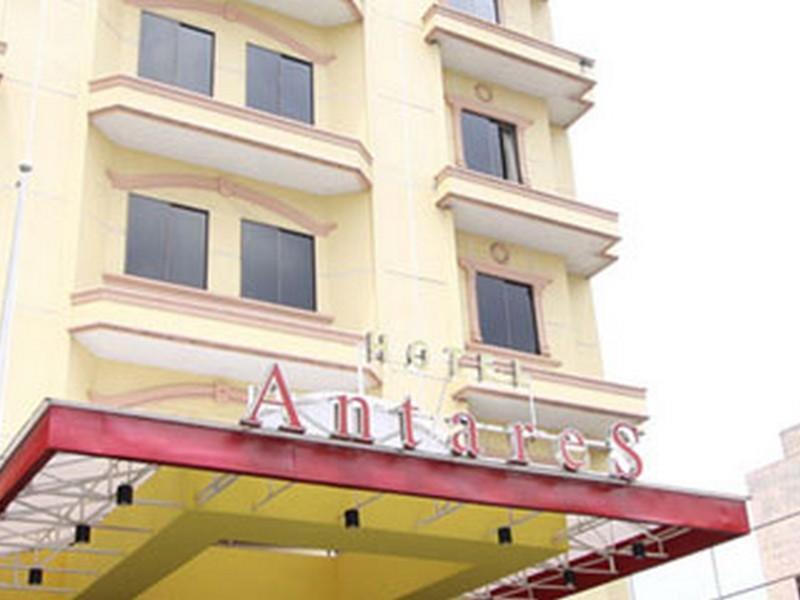 Antares Hotel Medan Exterior foto